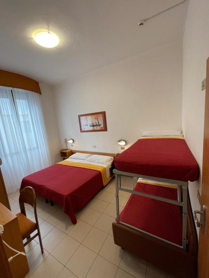 Hotel Arpa Rimini Exterior foto