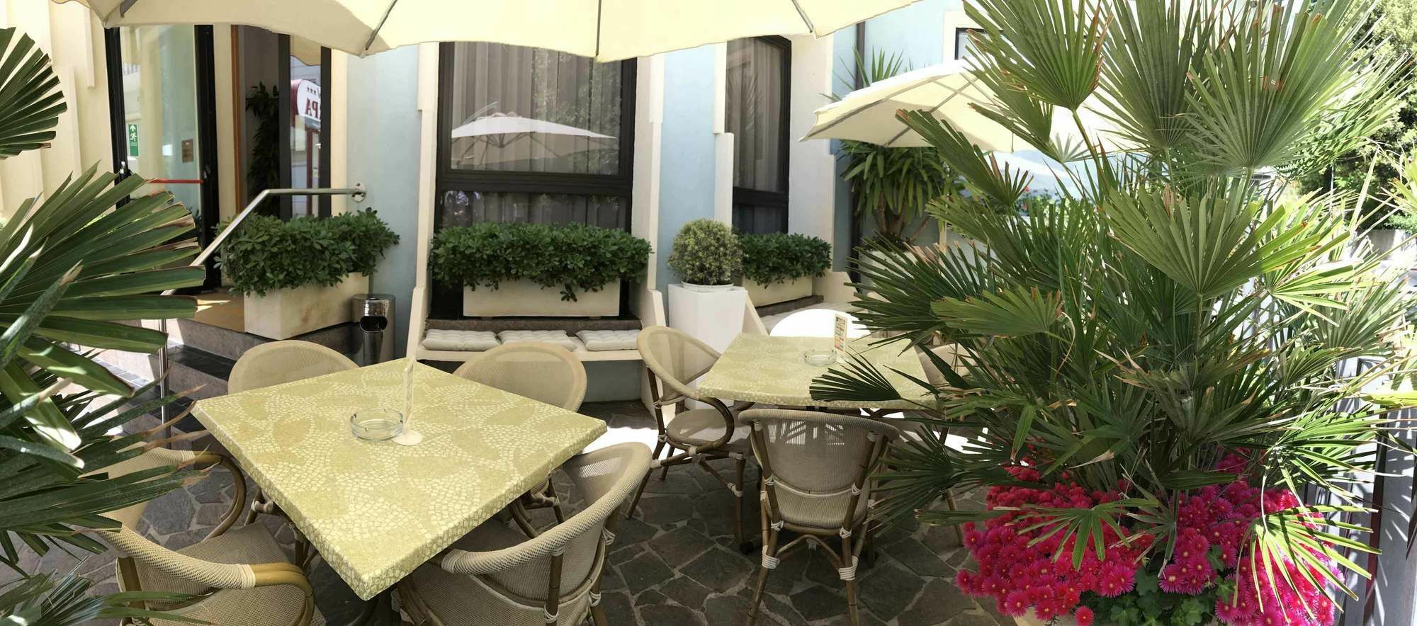 Hotel Arpa Rimini Exterior foto